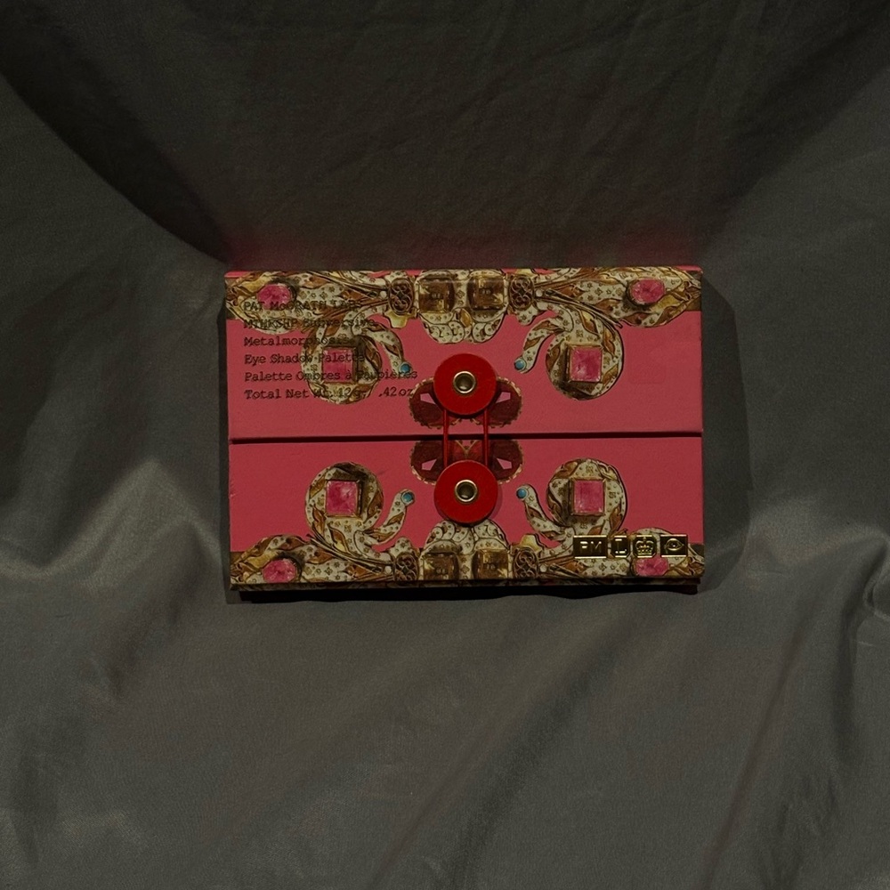 pat mcgrath labs mthrshp subversive metalmorphosis eyeshadow palette